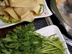 -鱼遇木桶斑鱼火锅(塔湾店)