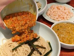 -裕兴记•蟹黄面馆(人民广场店)