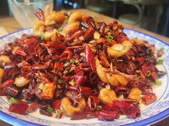 -临界音乐酒馆·小龙虾·江湖菜(华熙LIVE·鱼洞店)