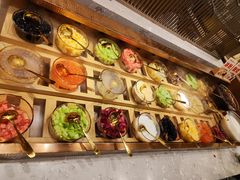 -山焱·炭火自助烤肉(周浦万达店)