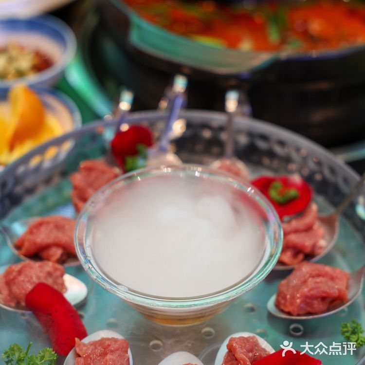 在昆明！！一年四季都在吃的火锅店。。。