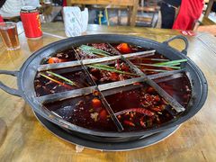 -正南齊北重庆老火锅(光华村直营店)
