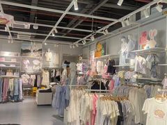 -NIKE上海青浦换季优惠店