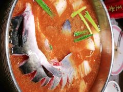 -野山舂·贵州现舂酸汤牛肉(民生路店)