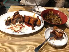 -BHC炸鸡(明洞总店)