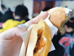 小虾皮夹沙拉-兰烘糕