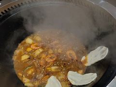 -锅来乐地锅鸡(安亭店)
