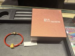 -周生生Chow Sang Sang(新世界店)