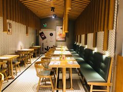 大堂-炖物24章·顺时轻养茶(杭州保利时光里店)