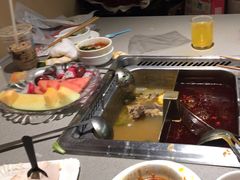 -海底捞火锅(新松江路店)