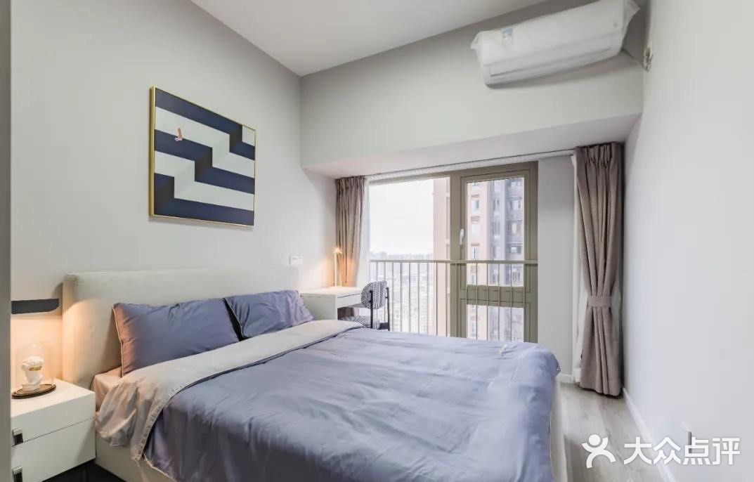 搭配北欧风格家具,打造出简约而温馨舒适的家居空间