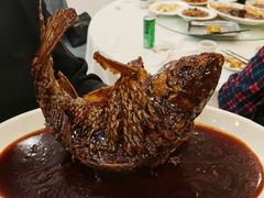 罾蹦鲤鱼-奥华餐厅·老张记(台基厂店)