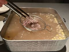 -左庭右院鲜牛肉火锅黑金店(陆家嘴中心店)