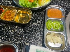 -红泥小火炉·东北泥炉烤肉(天一旗舰店)