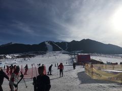 -丝绸之路山地度假区滑雪场