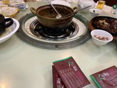 -渝君重庆火锅(嘉宾路店)