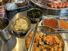 -哈哈碳都·牛肋条无限自助烤肉(台江万达店)