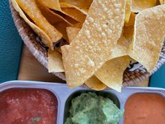 炸玉米片配番茄莎莎-HFFOUSA TACO弗萨塔可墨西哥餐厅(颐堤港店)