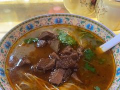 -金杨拉面王小吃面馆·牛三宝面·红烧牛肉粉