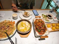 -关东小磨东北菜(漕河泾印象城店)