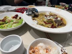 -渔语鱼酸菜鱼新川菜(来福士店)