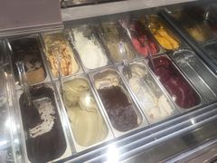 -VENCHI 闻绮(上海佛罗伦萨小镇店)