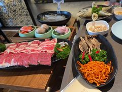 -捞王锅物料理(上海世茂广场店)