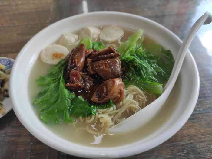 张记竹升面(同志街店)-"一个人就是一家店,算是近期的午餐首选.第.