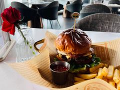 农夫和牛培根汉堡配薯条-IL Forno 意坊·意大利餐厅(温州万象城店)