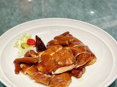 -景月阁空中食府(希尔顿酒店)