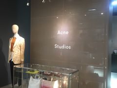 -Acne Studios(芮欧百货店)