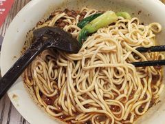 -李先生牛肉面大王(上海站南广场店)