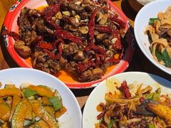 -柴窝堡22号辣子鸡·传承新疆菜