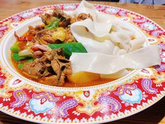 沙湾大盘鸡-塔哈尔·新疆盛宴(城西银泰店)