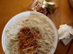 -新武二广福潮粉面食馆(哥英布拉街)