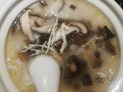 -二孃鸡爪爪(东风路总店)