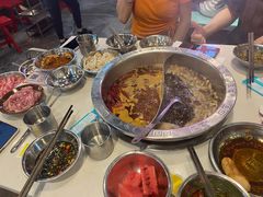 -憨铁匠老火锅(龙岗万科里店)