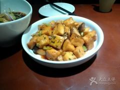 -车之谷·汽车文化主题餐厅(汽开店)