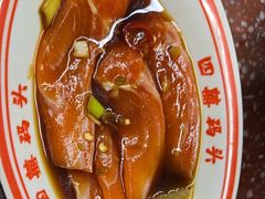 -四囍码头海鲜烧烤自助火锅(外滩南京东路悦荟广场店)
