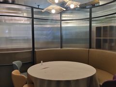 用餐区-忆食尚腊味煲仔饭(华南城店)