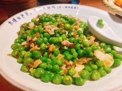 豌豆-吃饭皇帝大(长宁龙之梦店)