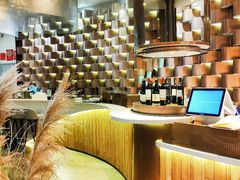 -théATRE茶聚场·餐厅(环球金融中心店)