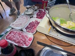 -天成·潮州牛肉脆肉鱼生蚝自助火锅