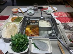 -海底捞火锅(荣盛广场店)