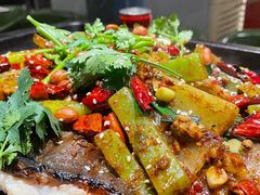 -俏巴妹烤鱼香锅(奥体店)