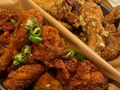 炸鸡一半一半-富乐满韩国正宗炸鸡韩国料理(虹泉路店)