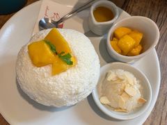 -Cheevit Cheeva(Sirimangkalajarn)