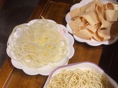 -三江两海老火锅(北京首店)
