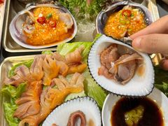 -围炉肉舍•炭烤活鳗•丹东海鲜烤肉(步行街店)