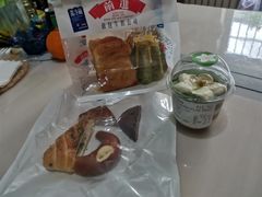 -红星前进面包牛奶公司(君太店)